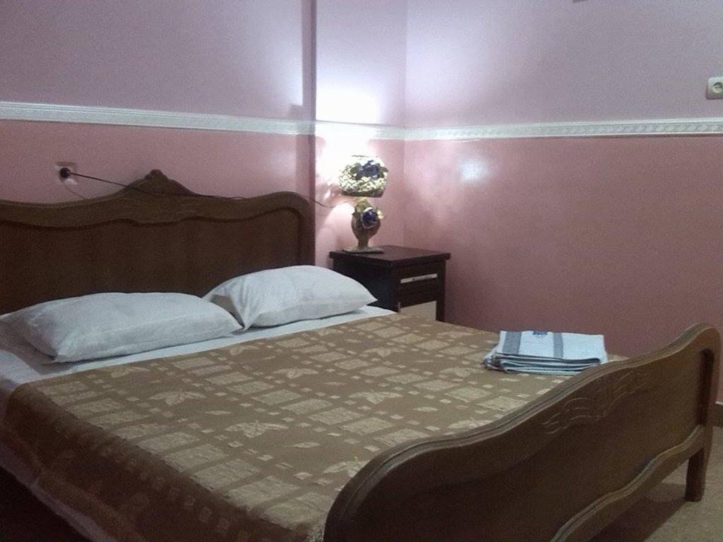 Hostel Georgia Kutaisi Oda fotoğraf