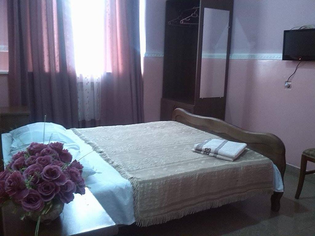 Hostel Georgia Kutaisi Oda fotoğraf